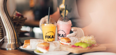 Bicchieri di plastica